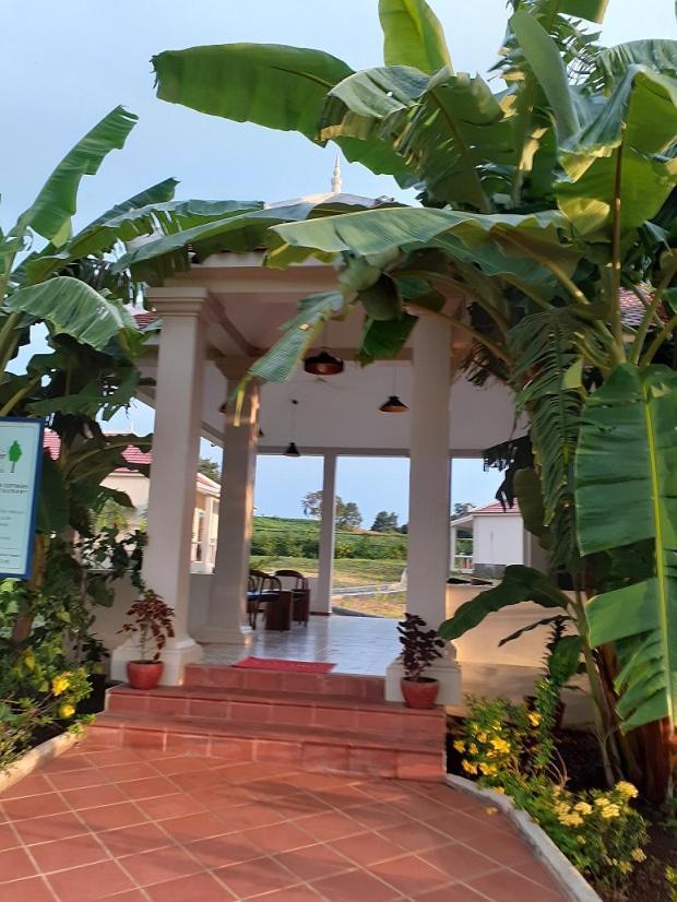 Koh Ker Hotel And Restaurant Phumi Moreal Екстер'єр фото