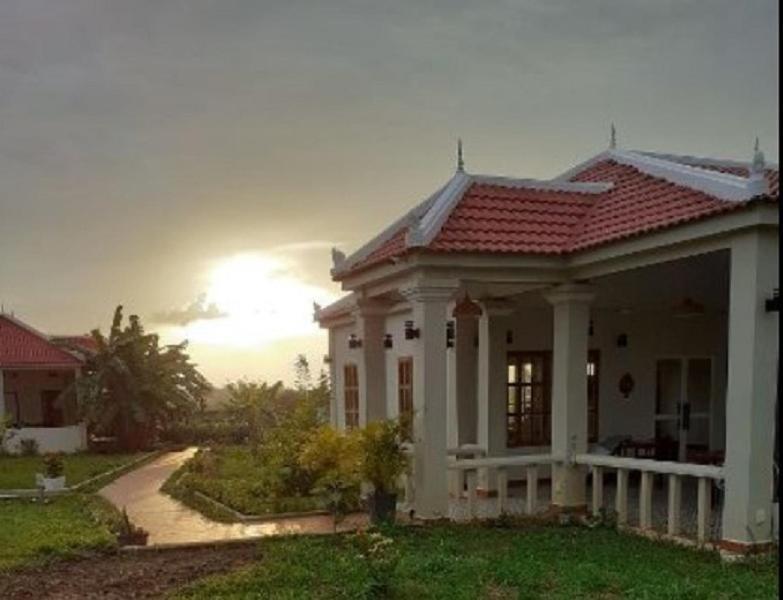 Koh Ker Hotel And Restaurant Phumi Moreal Екстер'єр фото