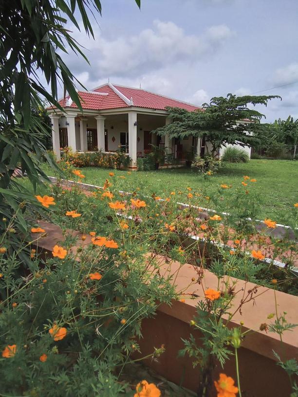 Koh Ker Hotel And Restaurant Phumi Moreal Екстер'єр фото